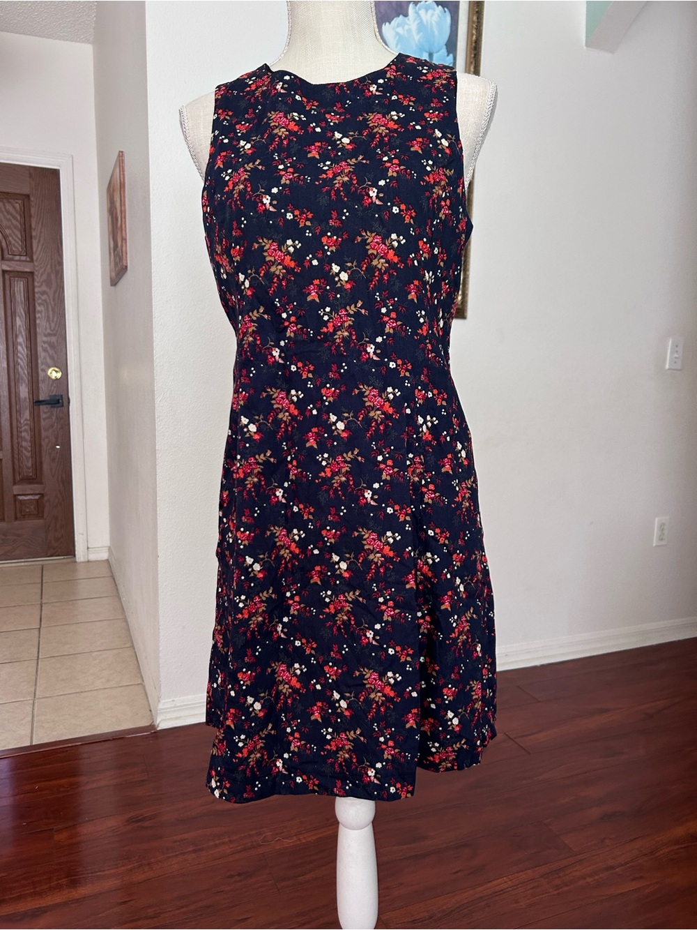 Onze Montréal “Coup de Cœur” Navy Blue Floral Sleeveless Dress Size M